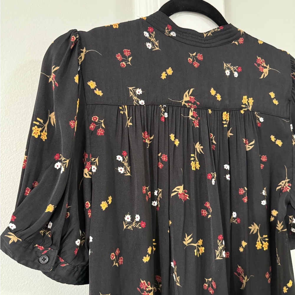 Banana Republic Floral Button-Up Blouse, M - Picture 6 of 7